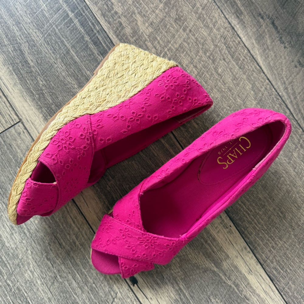 Chaps Pink Espadrille Wedges Sandals Open Toe Eyelet Pattern Women’s Size 8.5